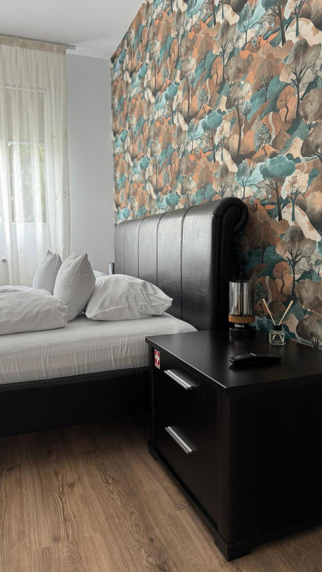 Xili'S Relax And Chill Apartment, Netflix, Peaceful Location In Брашов Экстерьер фото